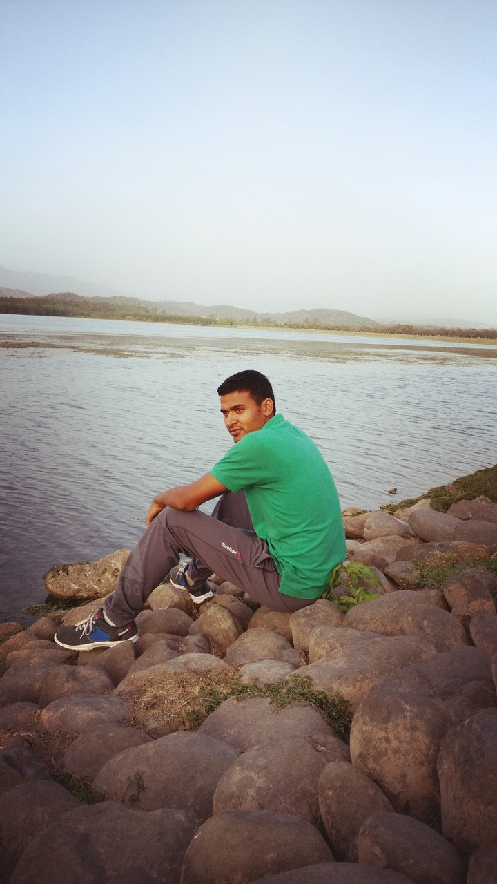 Shukna Lake