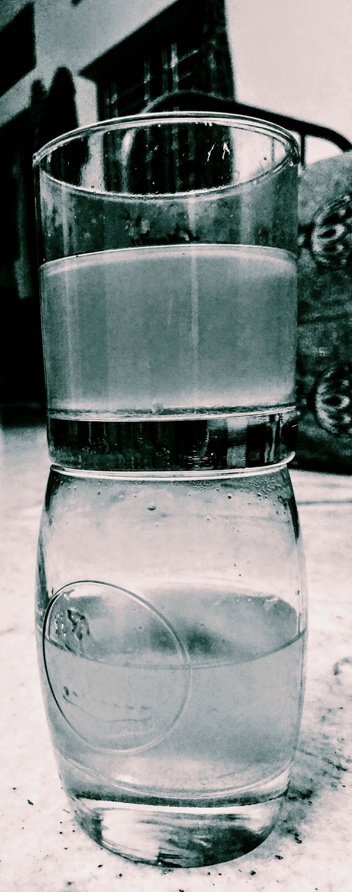 GLASSY GLASS