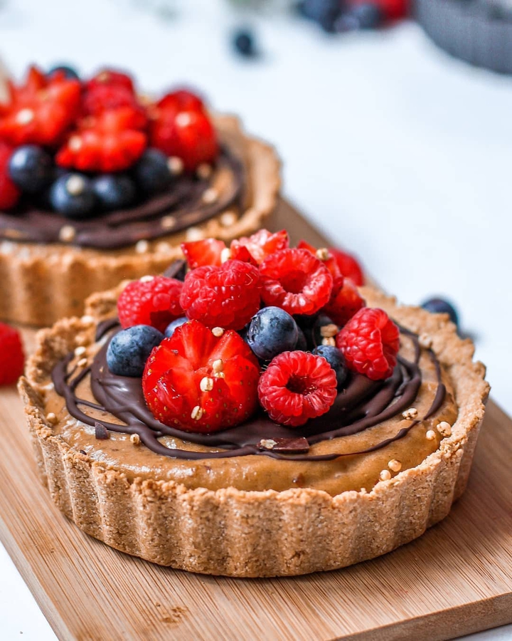 Mini choc caramel tarts