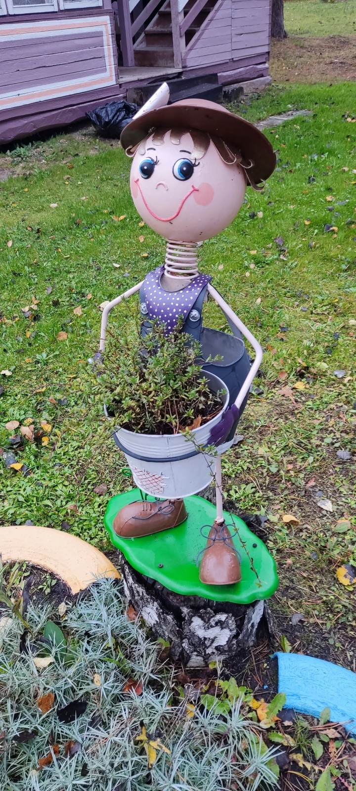 .