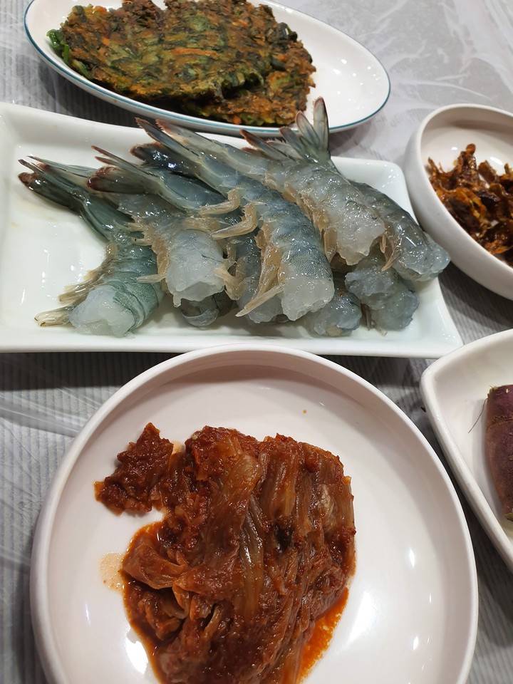 새우회