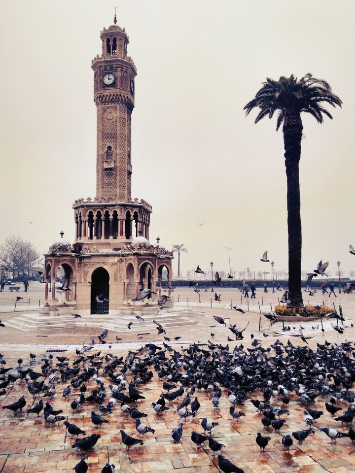 Saat Kulesi / Clock Tower
