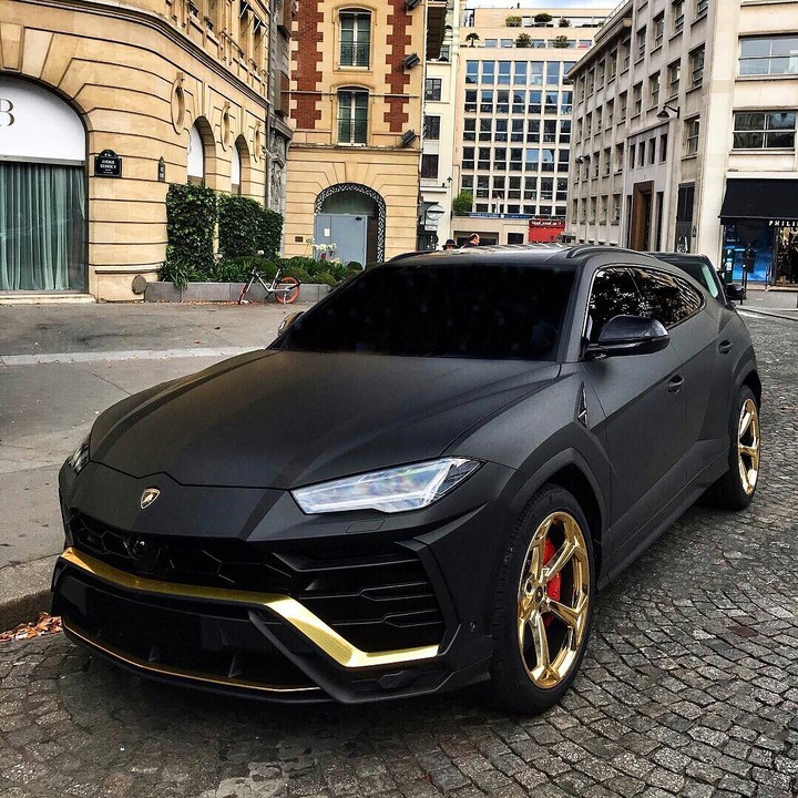 Lamborghini Urus