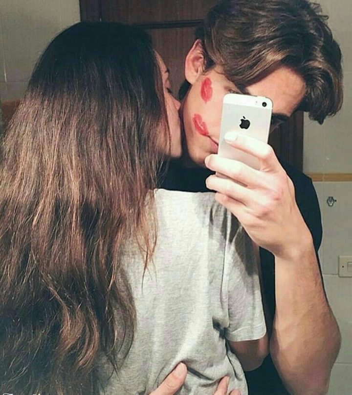 kiss