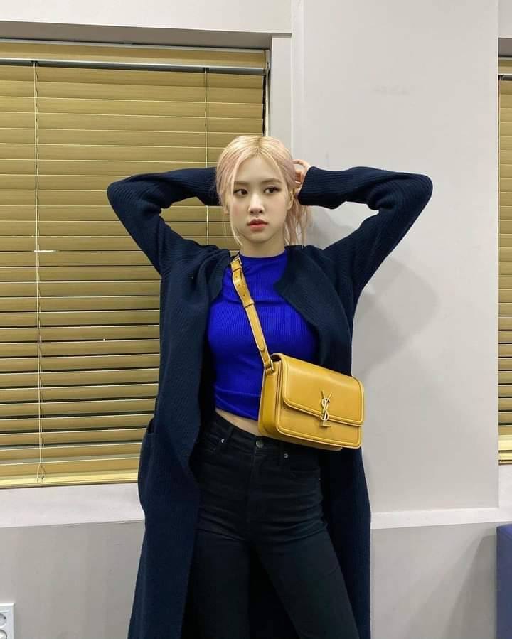 [IG] 201027 roses_are_rosie #2
