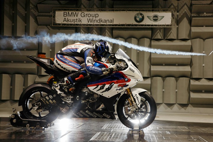 BMW S1000 RR WIND TUNNEL TEST