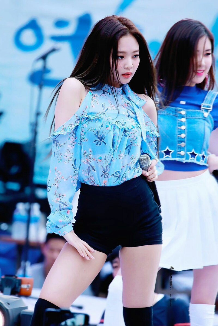 BLACKPINK Jennie