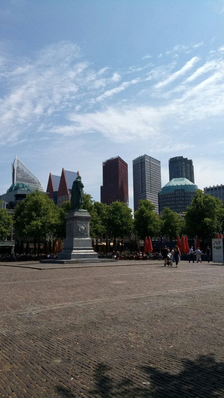 Den Haag!