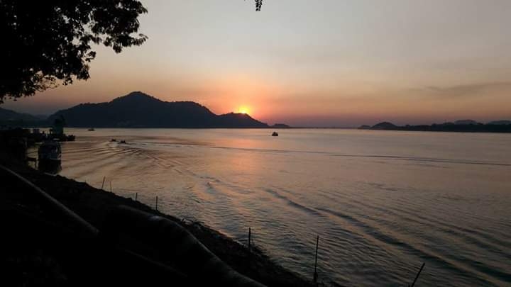 morning river