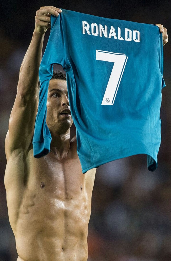 CR7