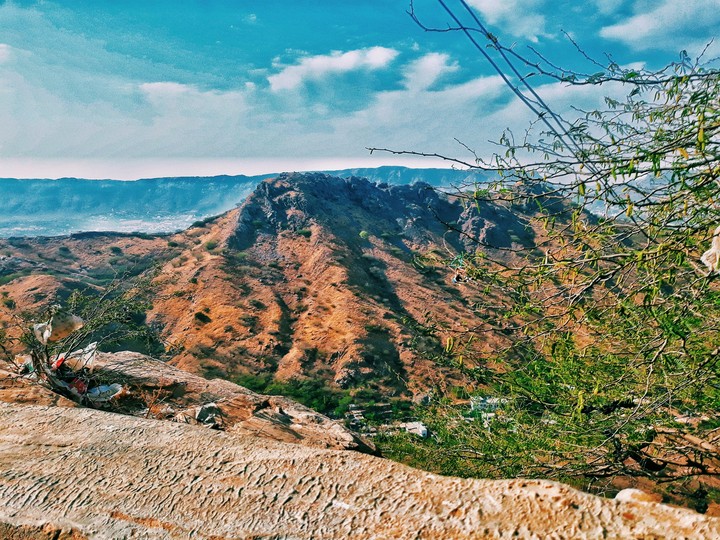 ajmee taragad