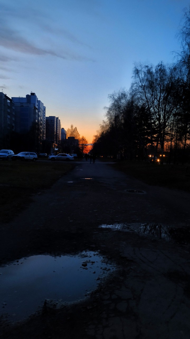Нет ничего красивее вечерних закатов?