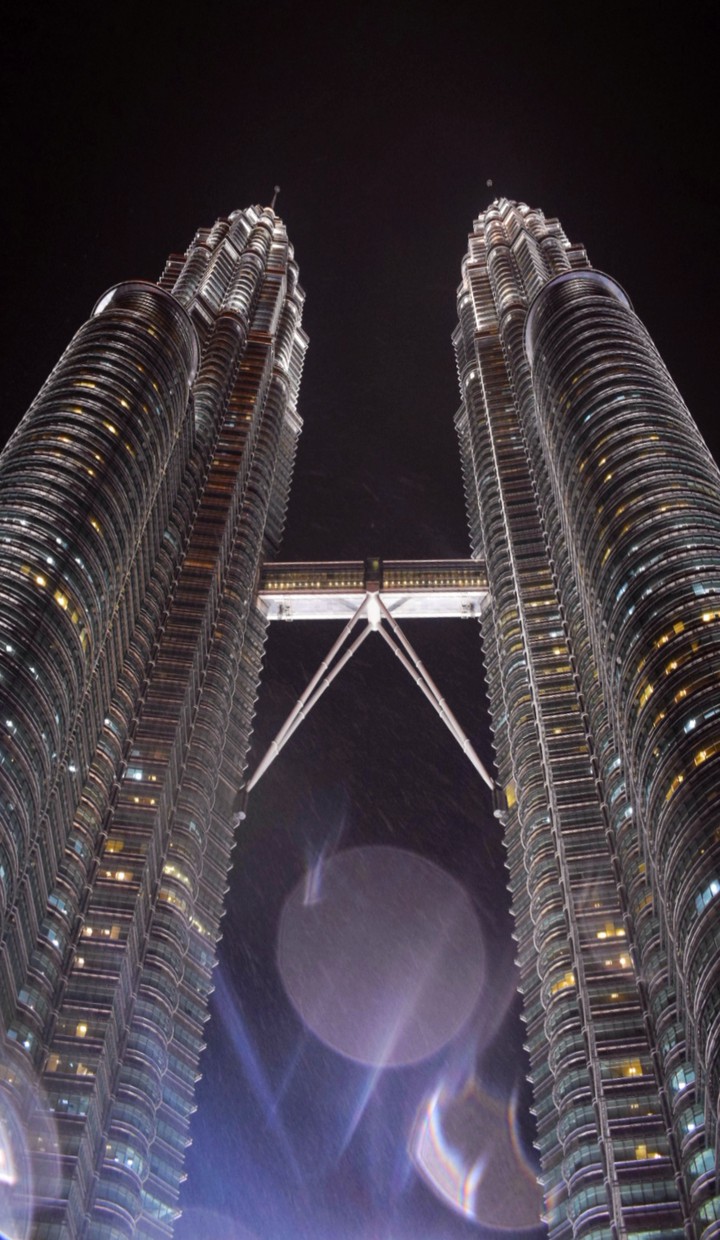 KL Twin Tower