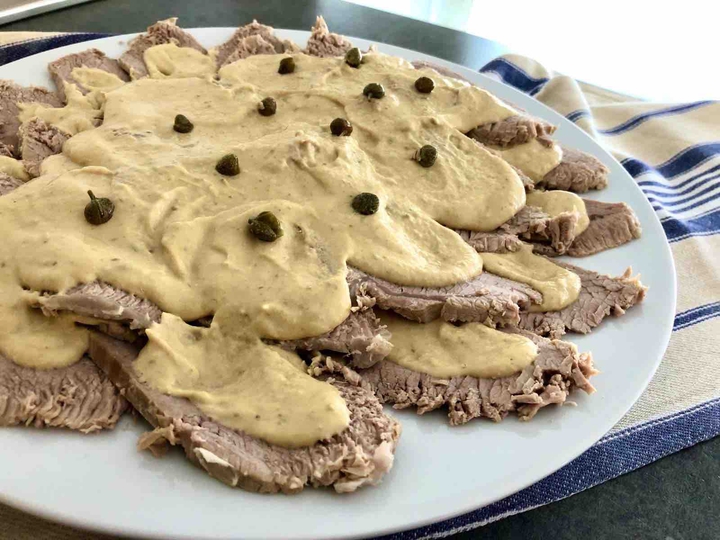 Veal with tuna sauce
