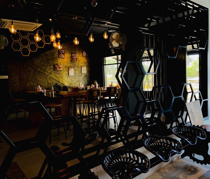 Cafe