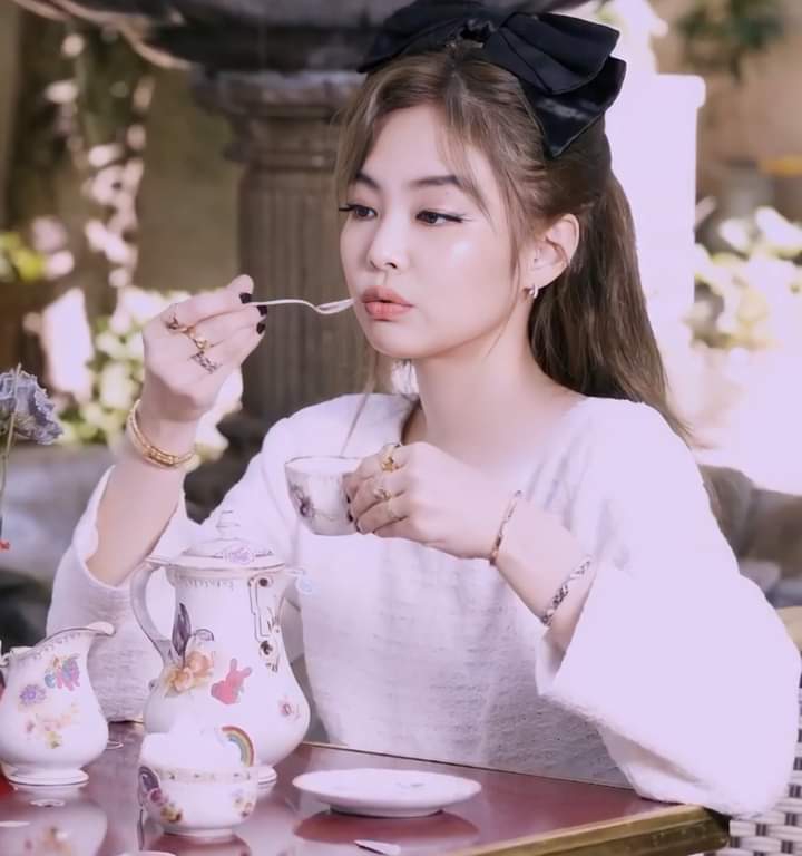 (2) 161020 Jennie Kim
