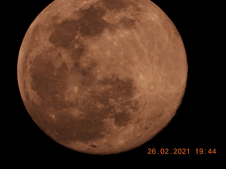 Luna