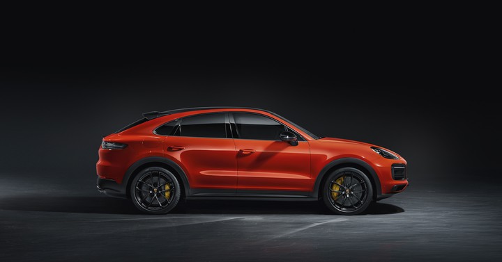 Porsche_Cayenne_Turbo
