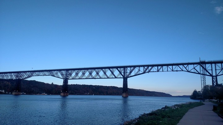 Hudson River rail trail