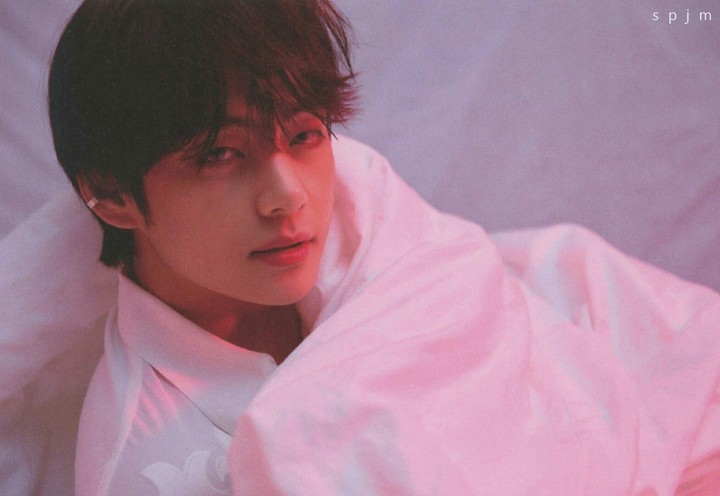 BTS - V