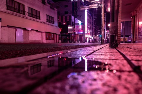 street puddle neon 145261 6000x4000