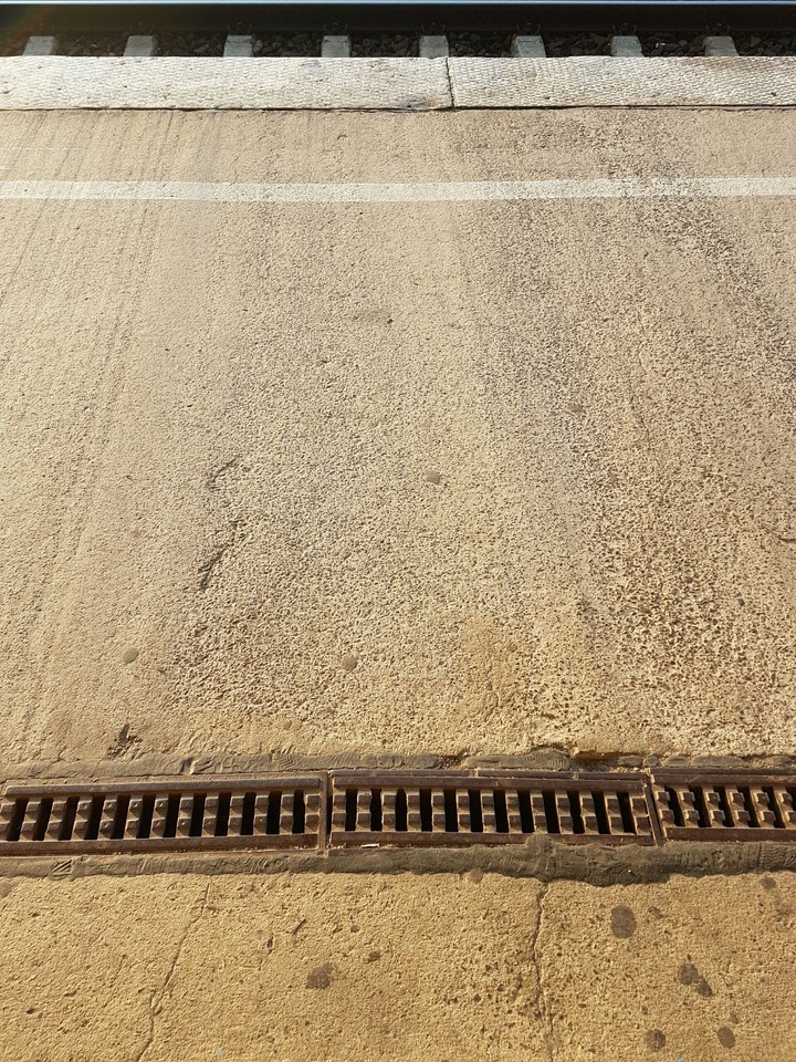 Bahnsteig 4