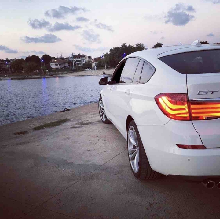 BMW