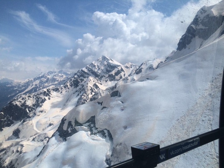 ⛰ ⛰ горы.
