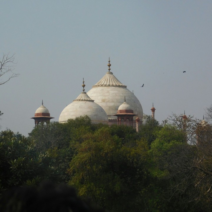 Tajmahal periphery!!