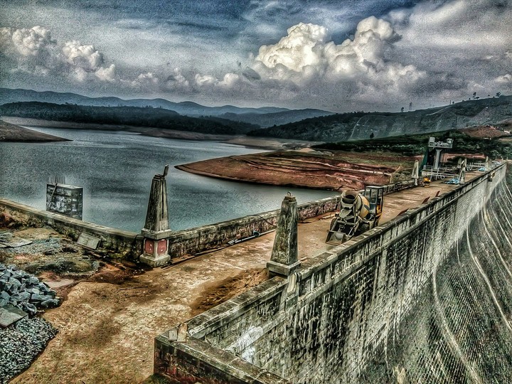 dam photography