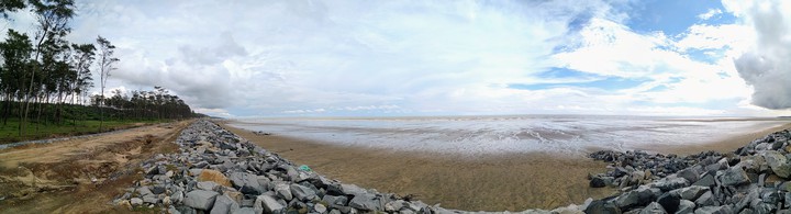 sea side