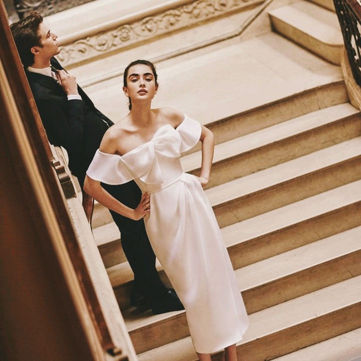 Wedding > Dress > Gown