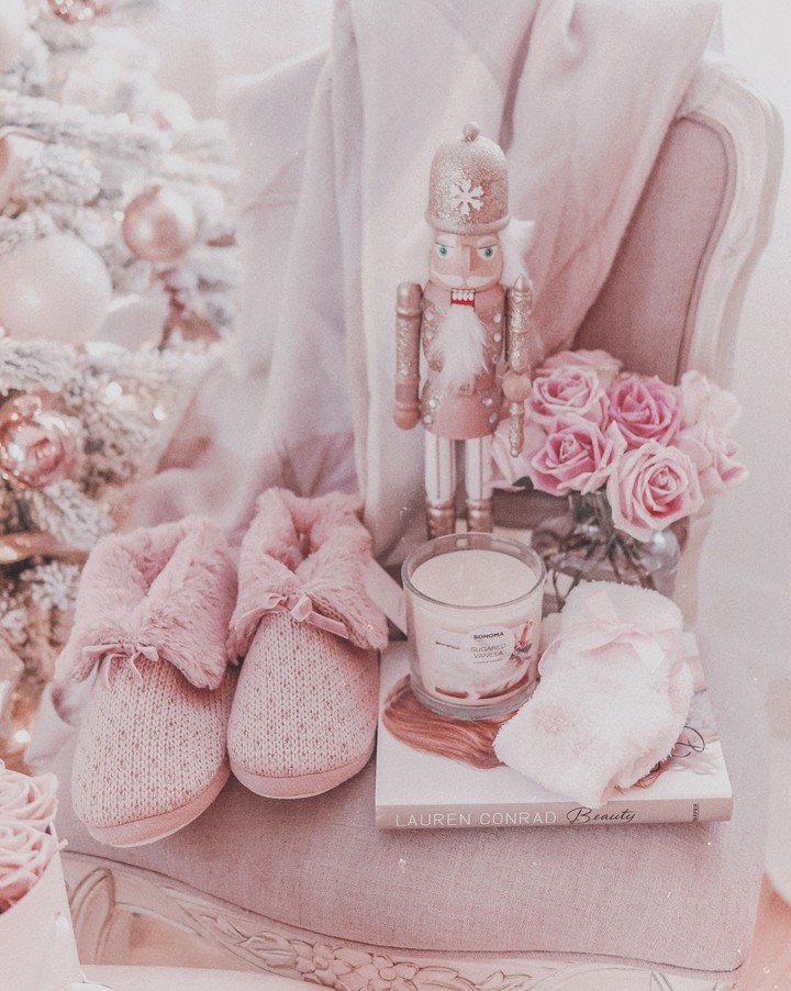 pink