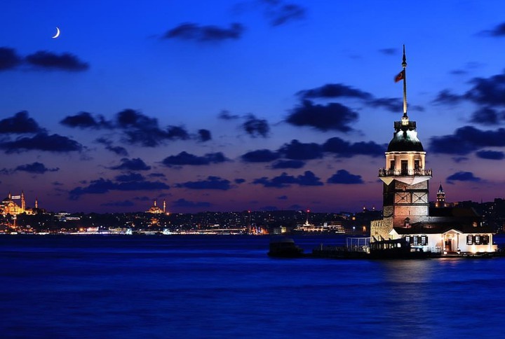 Maiden Tower's  ( Kız Kulesi )  Turkey / İstanbul / Üsküdar