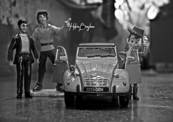 toys photography N&B