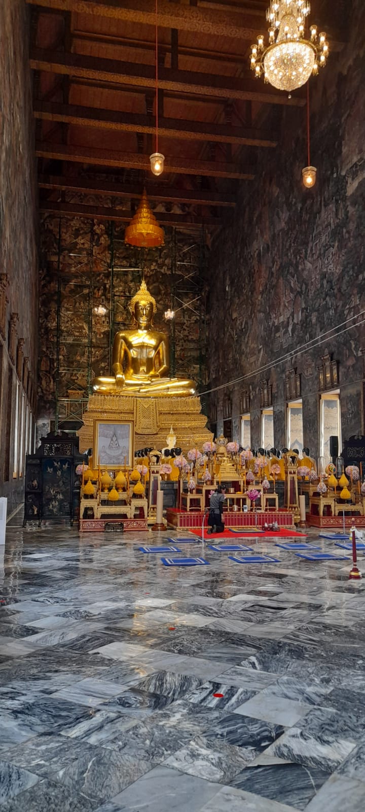 thai temple