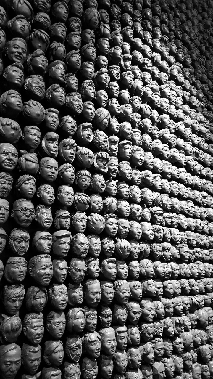 Faces