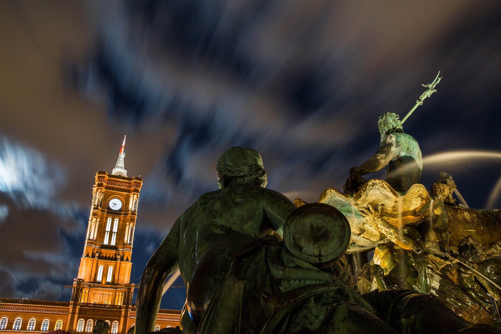 Building and statue