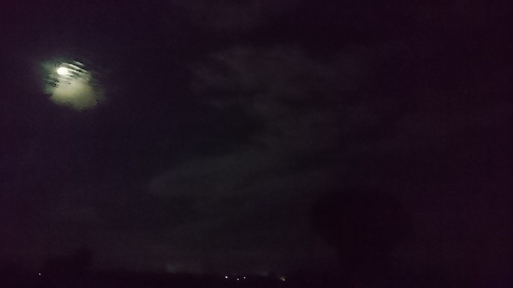 sky.. without stars
