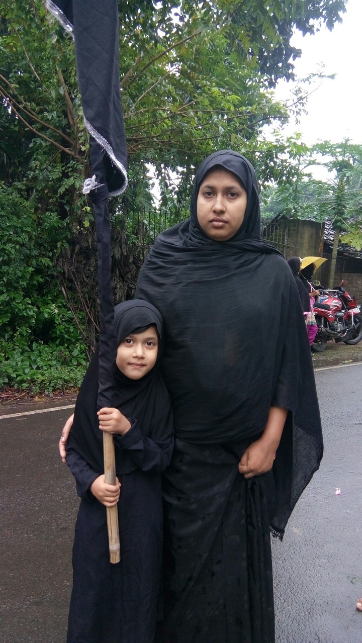 Alia Zahra and her Mom