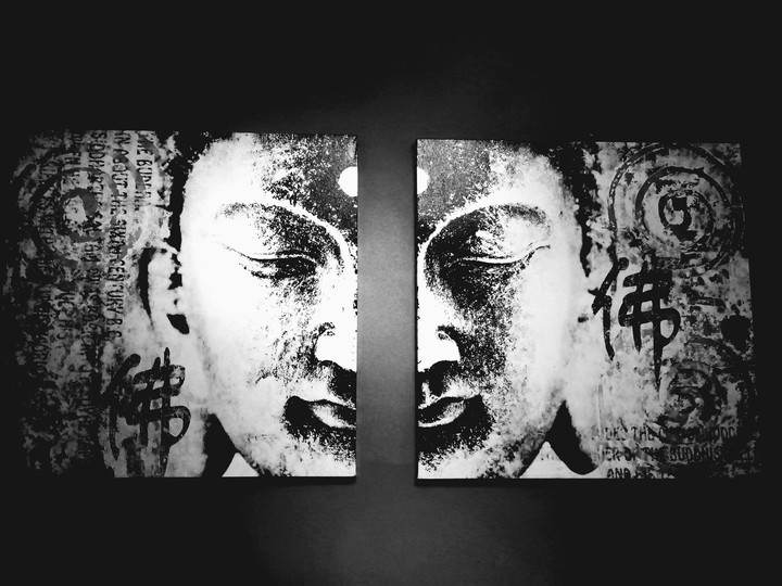 Buda / Black and White