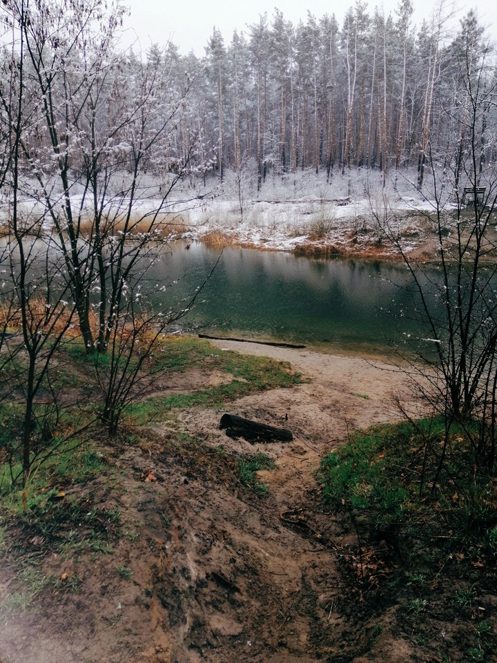 little lake)