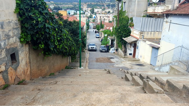 thenia
