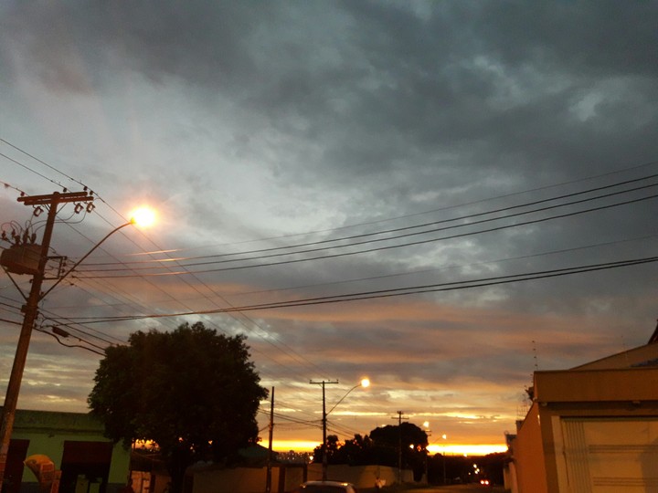 anoitecer em Uberlândia MG