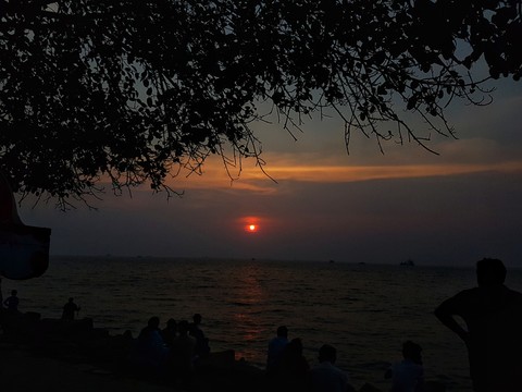 beach evening vibes