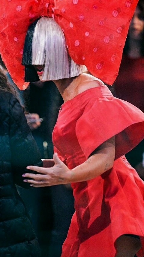 Sia Wallpaper
