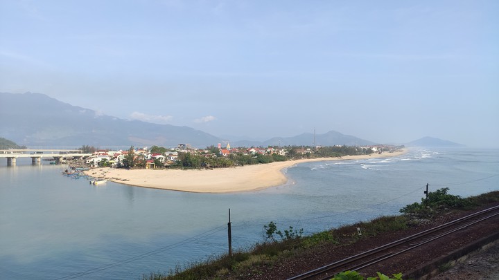 Lang Co bay, Hue