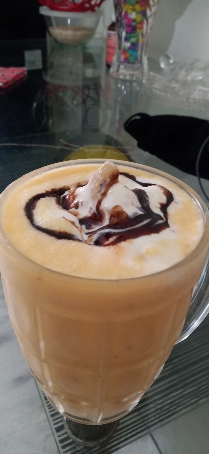 homemade mango shake