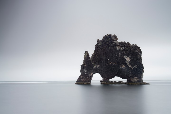 Gray world