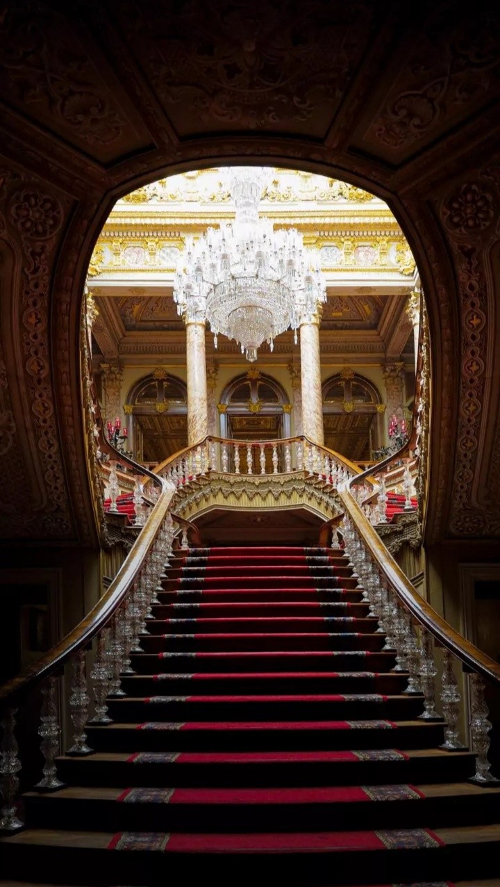 Beautiful palace...